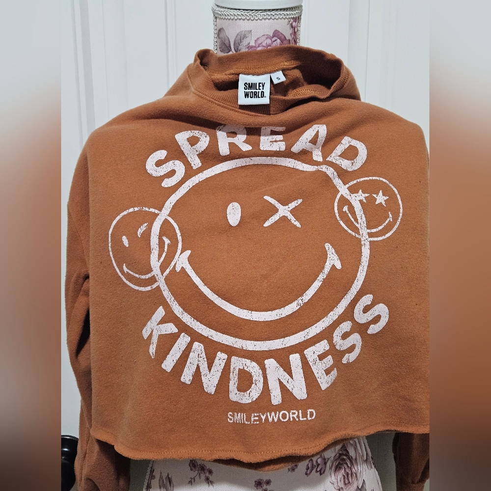 Smiley World Sweatshirt - Picture 2 of 3